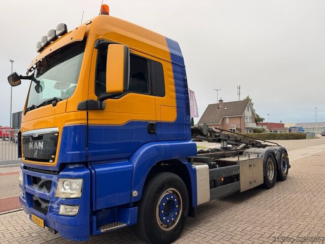 Container transport MAN TGS 26.440 6x2 NCH Cabel Container system