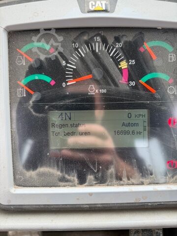 Wheel loader CAT 972 K