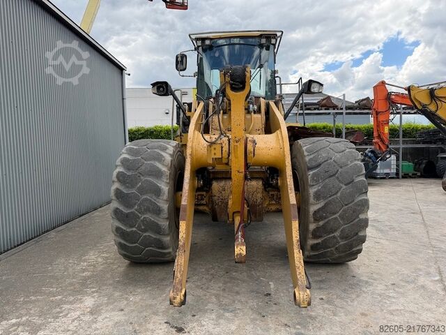 Wheel loader Caterpillar 972 K