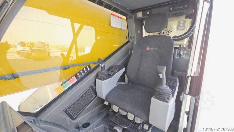 All terrain crane Grove GMK4100L-1 (2pcs available in Qatar)