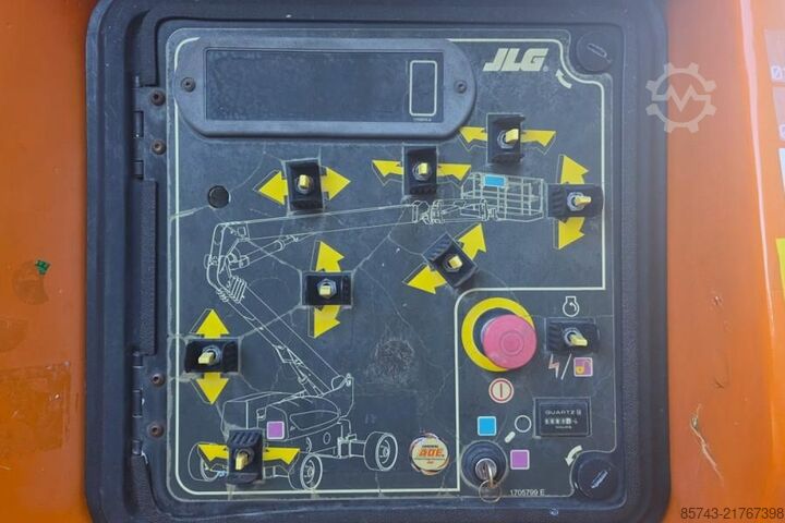 Articulated boom lift JLG 1250AJP Diesel, 4x4x4 Drive, 40.1m Working Height,