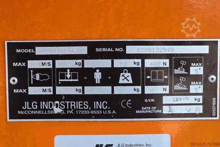 Articulated boom lift JLG 1250AJP Diesel, 4x4x4 Drive, 40.1m Working Height,