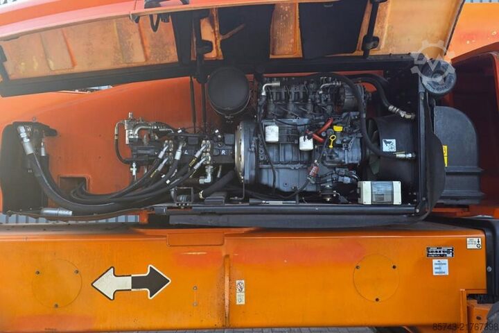 Articulated boom lift JLG 1250AJP Diesel, 4x4x4 Drive, 40.1m Working Height,