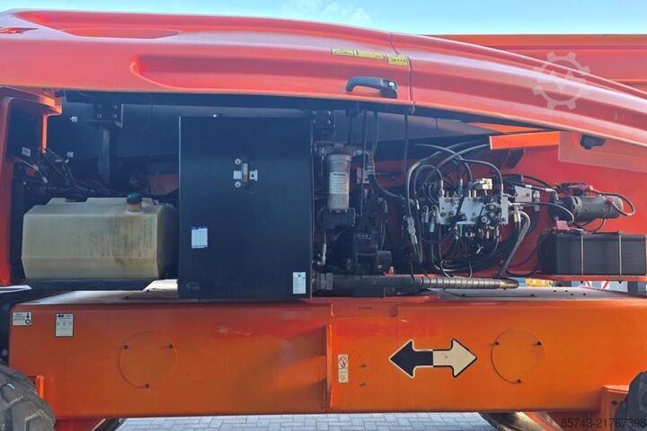 Articulated boom lift JLG 1250AJP Diesel, 4x4x4 Drive, 40.1m Working Height,