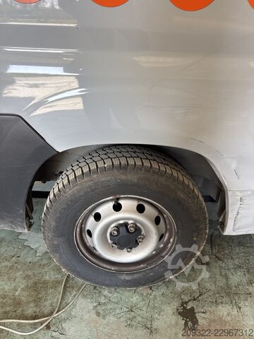 Wohnmobil Fiat Ducato Weinsberg Carabus 2023 | Cambio manuale | Tetto a soffietto