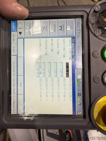 Industrial robot Yaskawa / Motoman YR-1-06VX88-A00