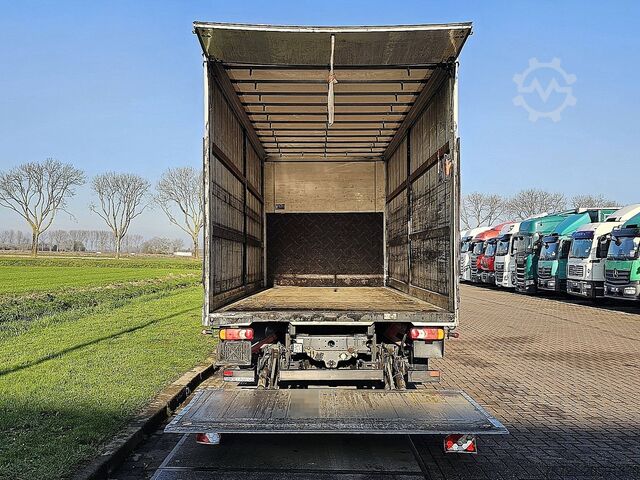 Sliding tarpaulin DAF LF 220