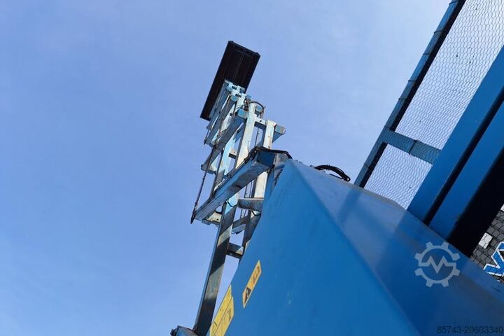 Scissor lift Holland Lift Megastar G300DL30/S Diesel, 4x4x4 Drive, 33.5m Wor