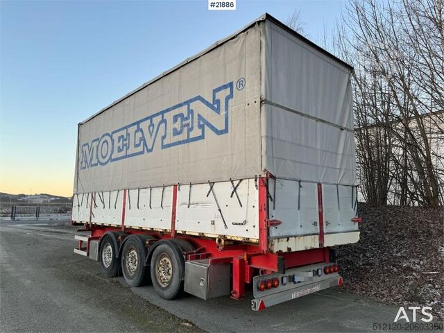 Container transport Istrail 3-axle container trailer