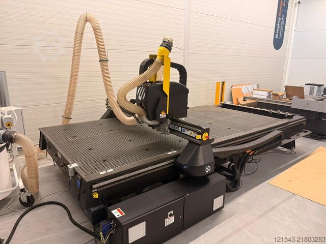 Universal milling machine MULTICAM APEX 3R