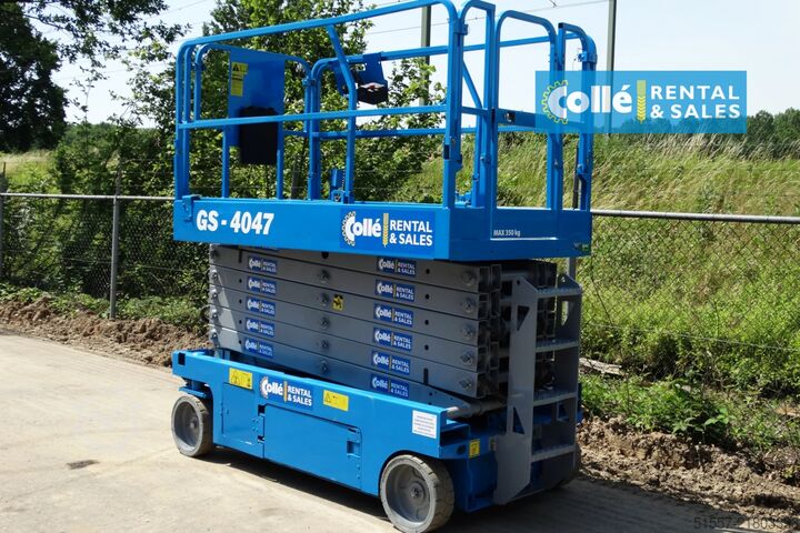Scissor lift Genie GS 4047 | 2014
