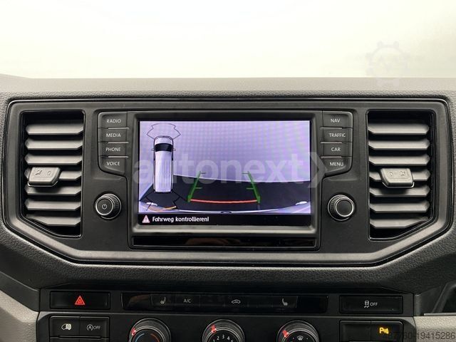 High top van VOLKSWAGEN Crafter 35 Automatik *KAMERA+NAVI+KLIMA* (0819)