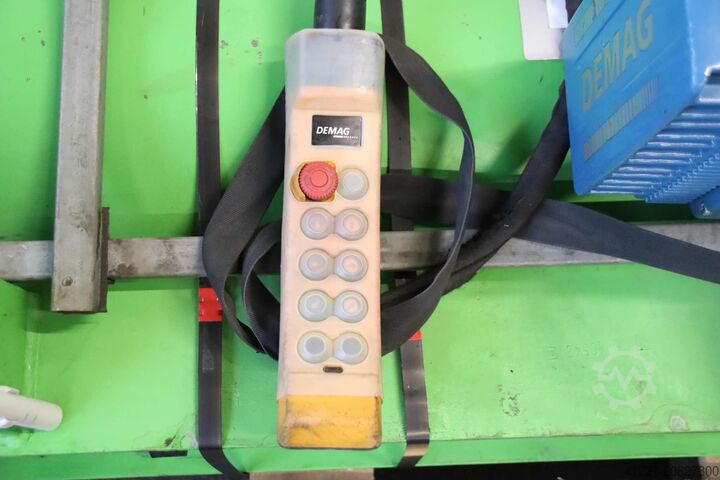 Column jib crane, 4 m boom / 1000 kg Stahl/ Demag AS104