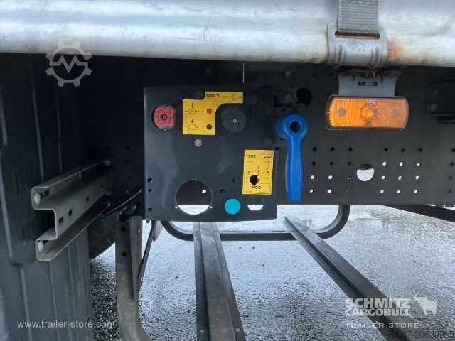 Open semitrailer with tarp Schmitz Cargobull Curtainsider Standard Faltwandtür rechts