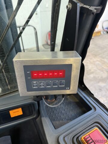 Elektro 4 Rad-Stapler Jungheinrich EFG 425 / AKKU 2022 / Container Version