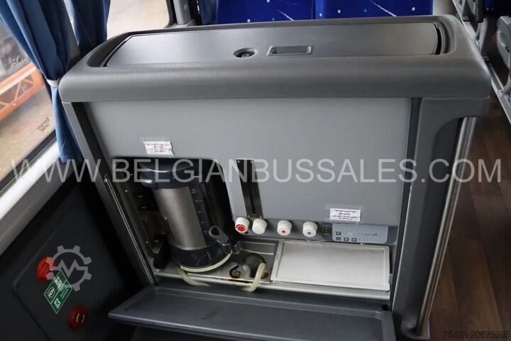 Coach MAN Lions Coach R09