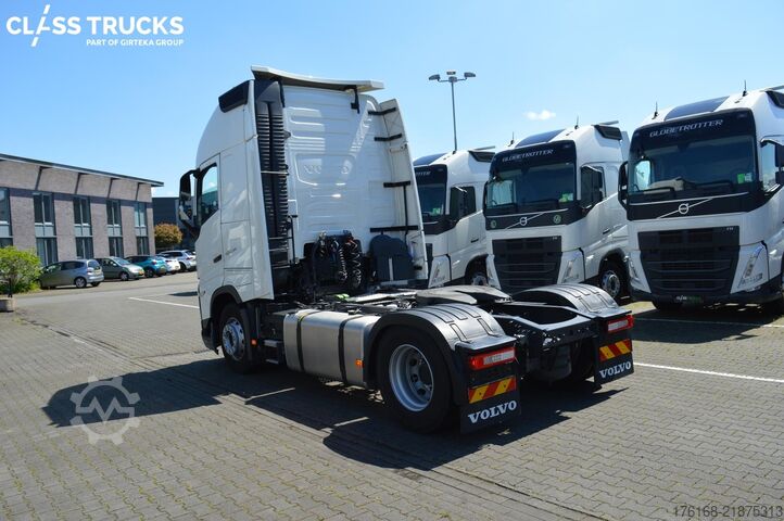 Standard tractor unit VOLVO FH 460 Globetrotter XL i-Save