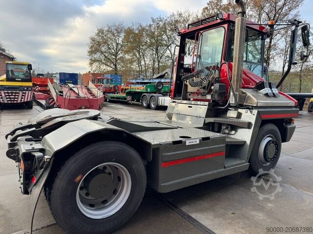 Terminal tractor Terberg RT 223