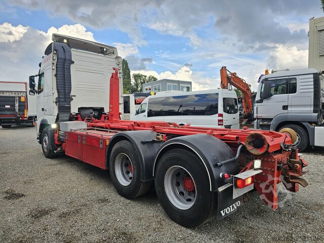 Roll-off tipper truck Volvo FH520 6x4 Multilift SAWO 20T