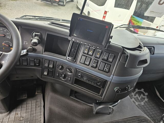 Roll-off tipper truck Volvo FH520 6x4 Multilift SAWO 20T