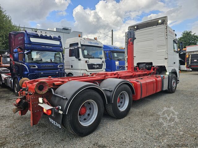 Roll-off tipper truck Volvo FH520 6x4 Multilift SAWO 20T