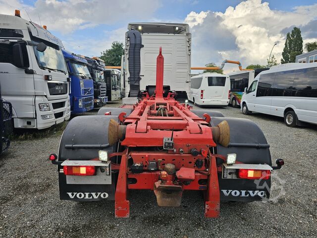 Roll-off tipper truck Volvo FH520 6x4 Multilift SAWO 20T