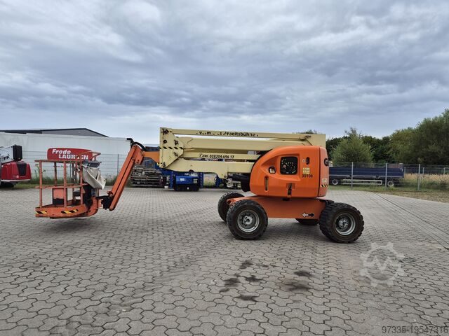 Self-propelled work platform JLG 450AJ (30108)