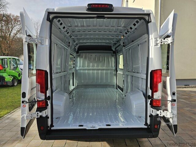 Van Fiat Ducato 35 L3H2 MAXI 13m³ 180 teilverglast