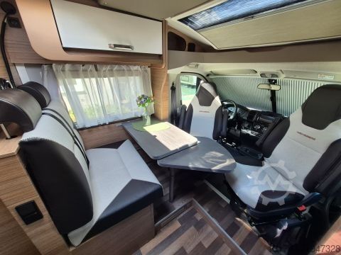 Semi-integrated camper Weinsberg CaraCompact 600 MEG EDITION [PEPPER] *TraumMobil*Gasflaschenauszug*