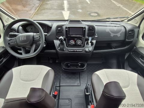 Semi-integrated camper Weinsberg CaraCompact 600 MEG EDITION [PEPPER] *TraumMobil*Automatik*Seitz 7*