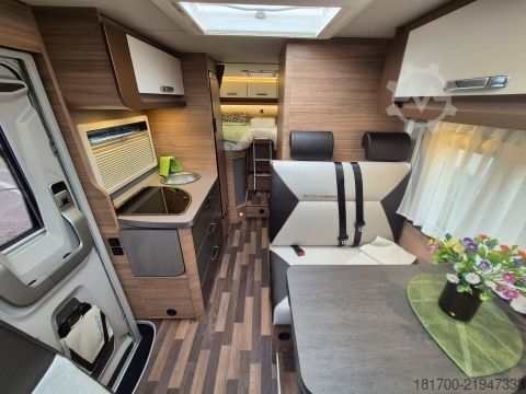 Semi-integrated camper Weinsberg CaraCompact 600 MEG EDITION [PEPPER] *TraumMobil*Automatik*Seitz 7*