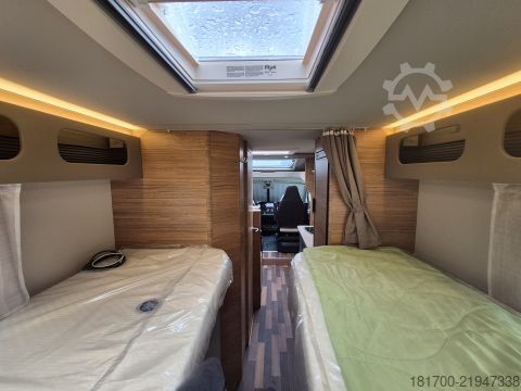 Semi-integrated camper Weinsberg CaraCompact 600 MEG EDITION [PEPPER] *TraumMobil*Automatik*Seitz 7*