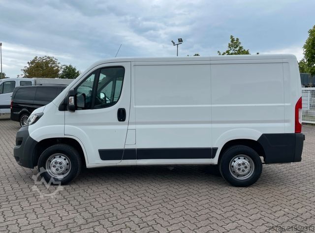Kastenwagen PEUGEOT Boxer KA L1H1/ AC/ 3 Sitze/ CargoPaket