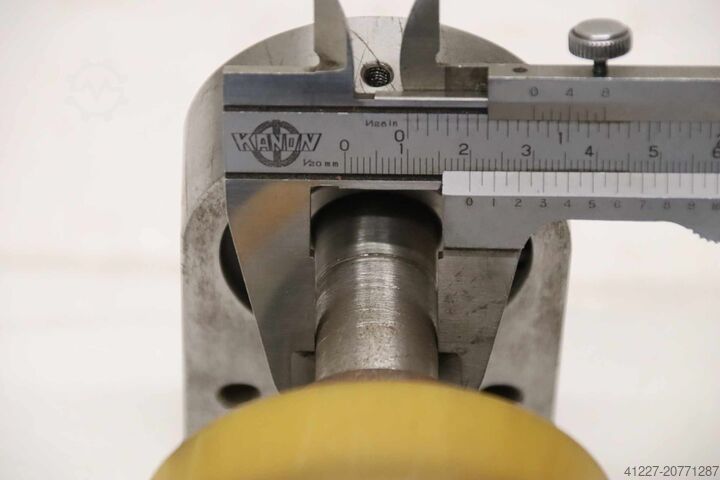 Rollenbock unbekannt Ø 75 x 160 mm