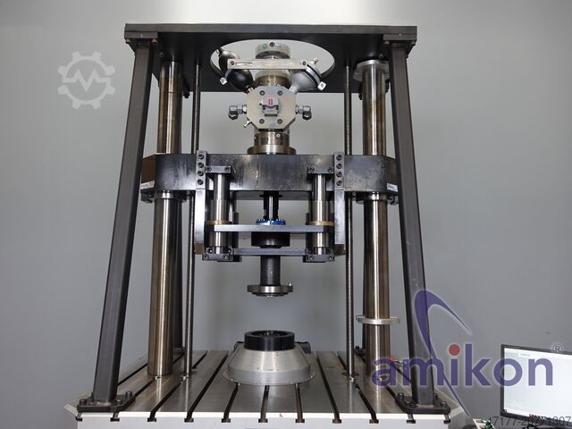 Servo-hydraulischer Prüfstand SincoTec POWER FLOW BIAXIAL 125/150 kN ±4000 Nm