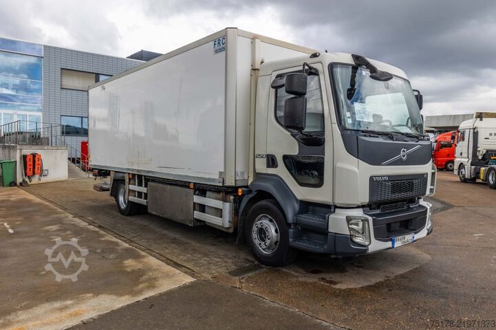 Refrigerated/freezer transport VOLVO FL 280