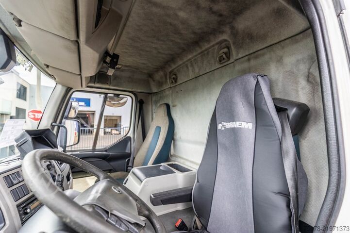 Refrigerated/freezer transport VOLVO FL 280