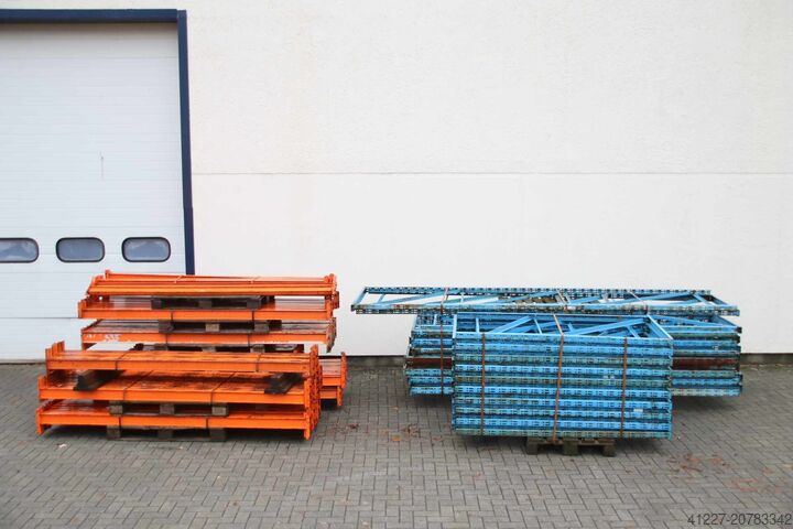 Palettenregal 34 Ständer 104 Traversen unbekannt Tiefe 1100 mm