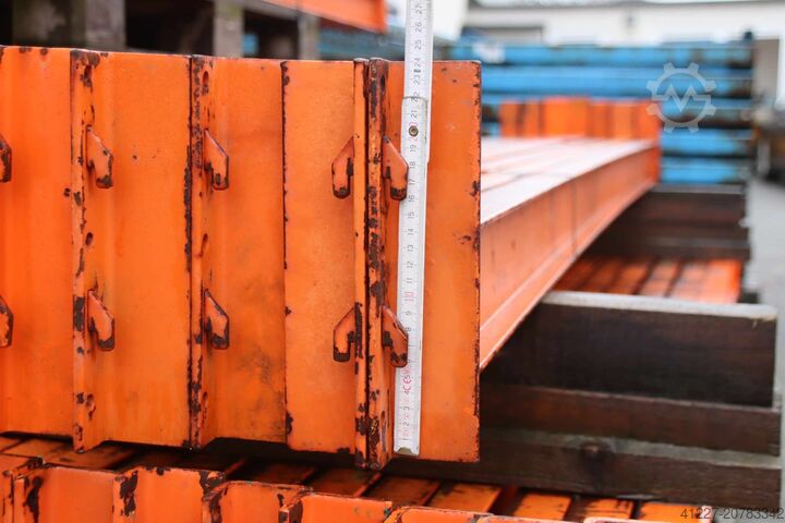 Palettenregal 34 Ständer 104 Traversen unbekannt Tiefe 1100 mm