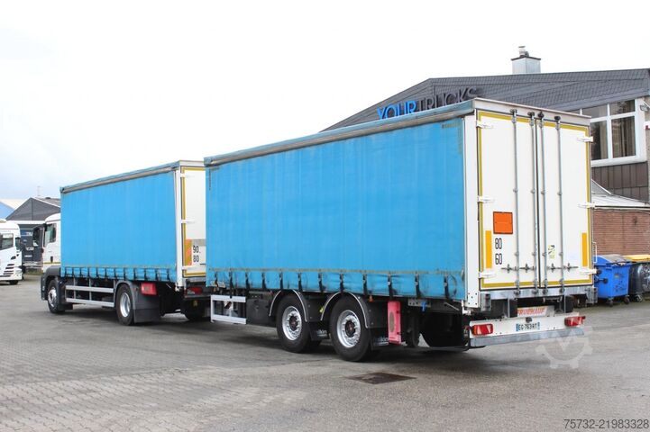 Flatbed truck with tarp MAN TGS 18.440 Plane Zug Schlafplatz AHK Retarder
