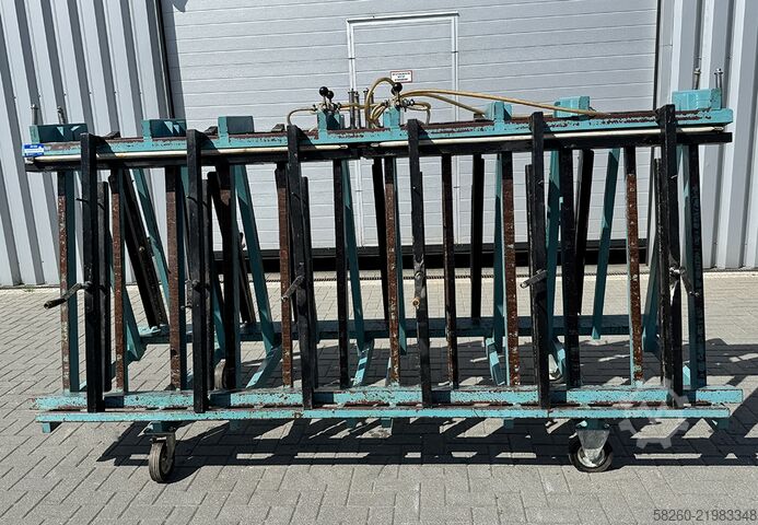 Double-sided trapezoidal pneumatic press TECH-FA 