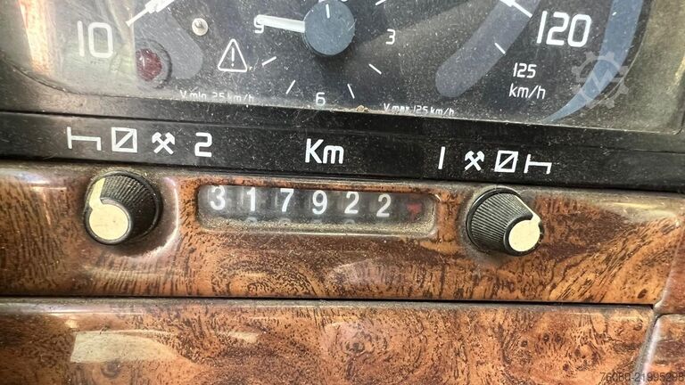 Standard tractor Renault Magnum 470 (POMPE MANUELLE / MANUAL PUMP / BOIT...