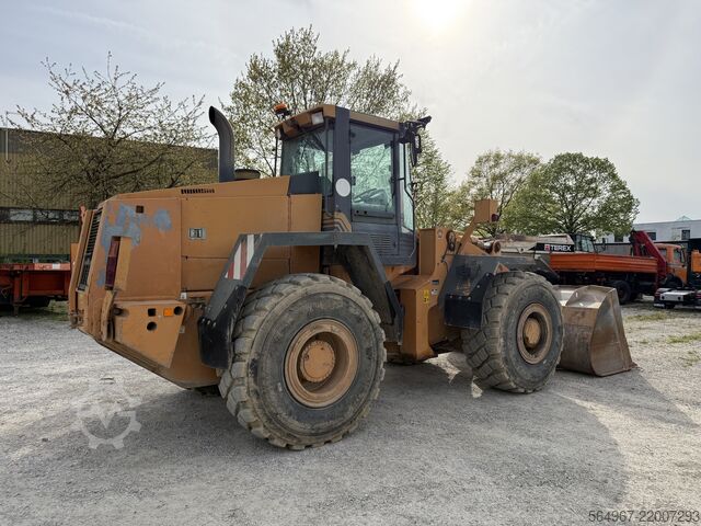 Loader Case 821C Radlader Klima Zentralschmierung