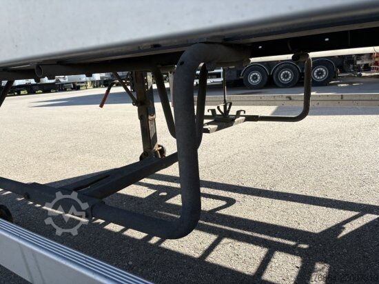 Tipper semitrailer MEGA LIGHT ALU-KIPPMULDE 55M³, KOMBIKLAPPE, SAF-ACHSEN, 1-A LIFTACHSE, ROLLPLANE