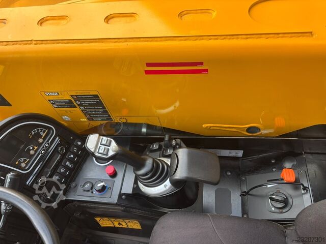 JCB 525-60 JCB 525-60