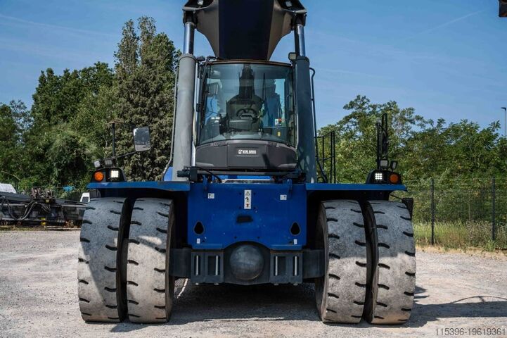 Full-container reach stacker Kalmar DRG450-60S5