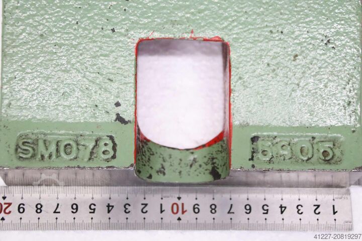 Stanzwerkzeug Zwischenblock Peddinghaus Aufnahme Unten