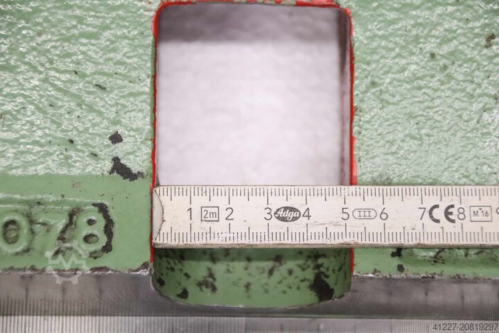 Stanzwerkzeug Zwischenblock Peddinghaus Aufnahme Unten