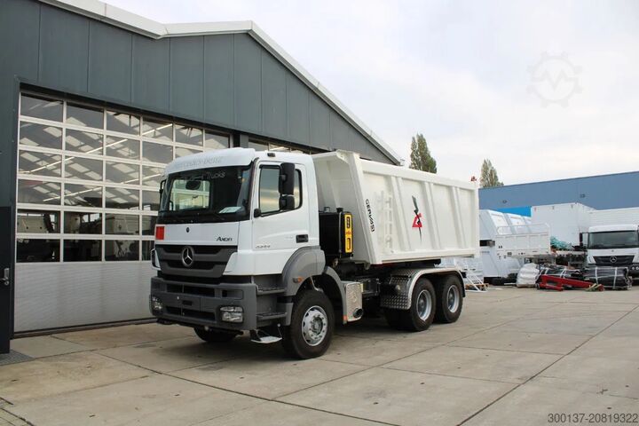 Kipper Mercedes-Benz Axor 3344 K 6x4 Tipper Truck