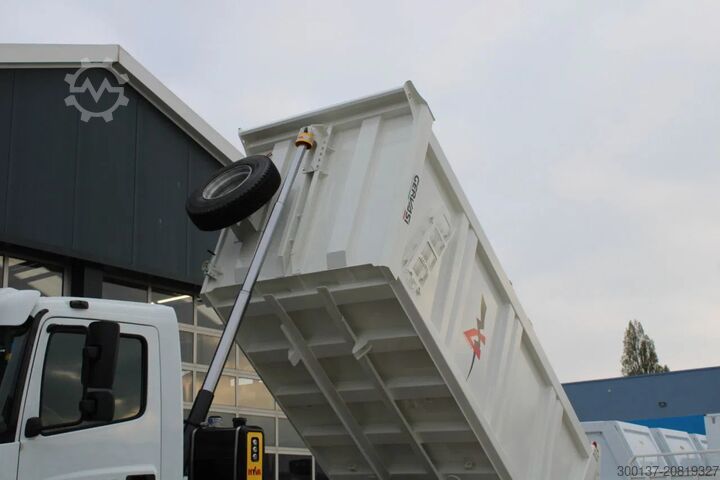 Kipper Mercedes-Benz Axor 3344 K 6x4 Tipper Truck